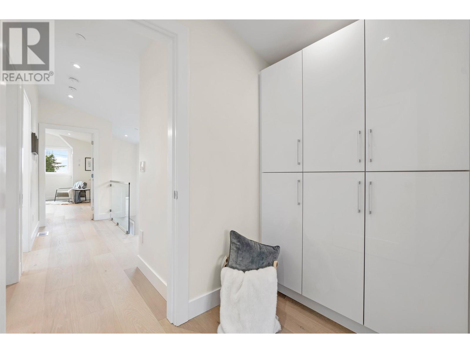 418 E 16th Street, North Vancouver, British Columbia  V7L 2T5 - Photo 25 - R2850013