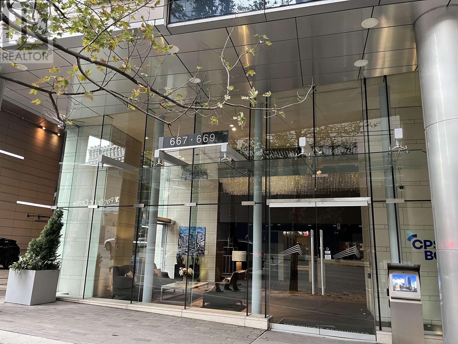 3504 667 HOWE STREET, Vancouver, British Columbia