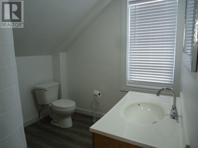 204 Second Ave Sw, Geraldton, Ontario  P0T 1M0 - Photo 12 - TB233439