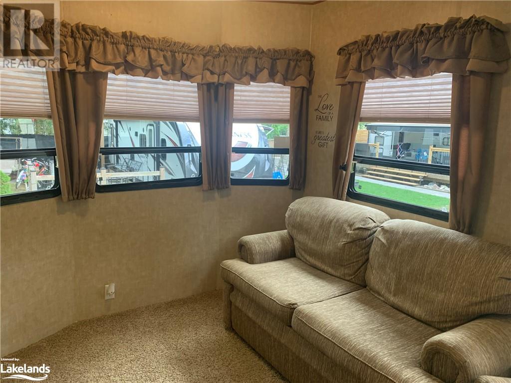 85 Theme Park Drive Unit# 222, Wasaga Beach, Ontario  L9Z 1X7 - Photo 10 - 40534774