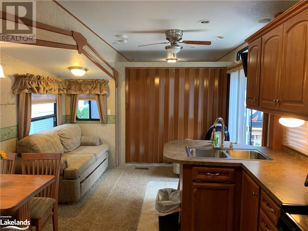85 Theme Park Drive Unit# 222, Wasaga Beach, Ontario  L9Z 1X7 - Photo 12 - 40534774