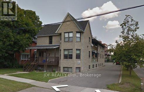 71 VICTORIA STREET, aurora, Ontario