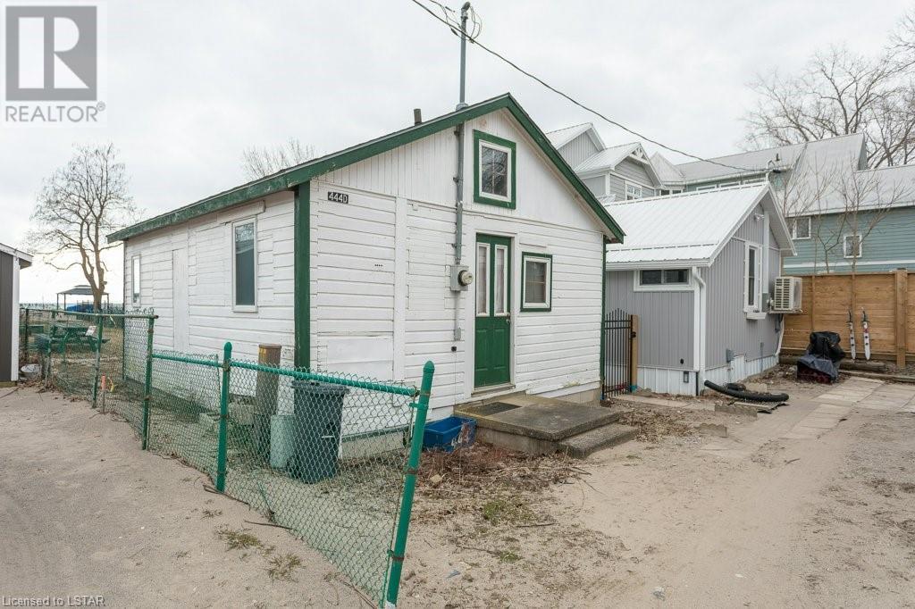 444d West Edith Cavell Boulevard, Port Stanley, Ontario  N5L 1G9 - Photo 13 - 40541106