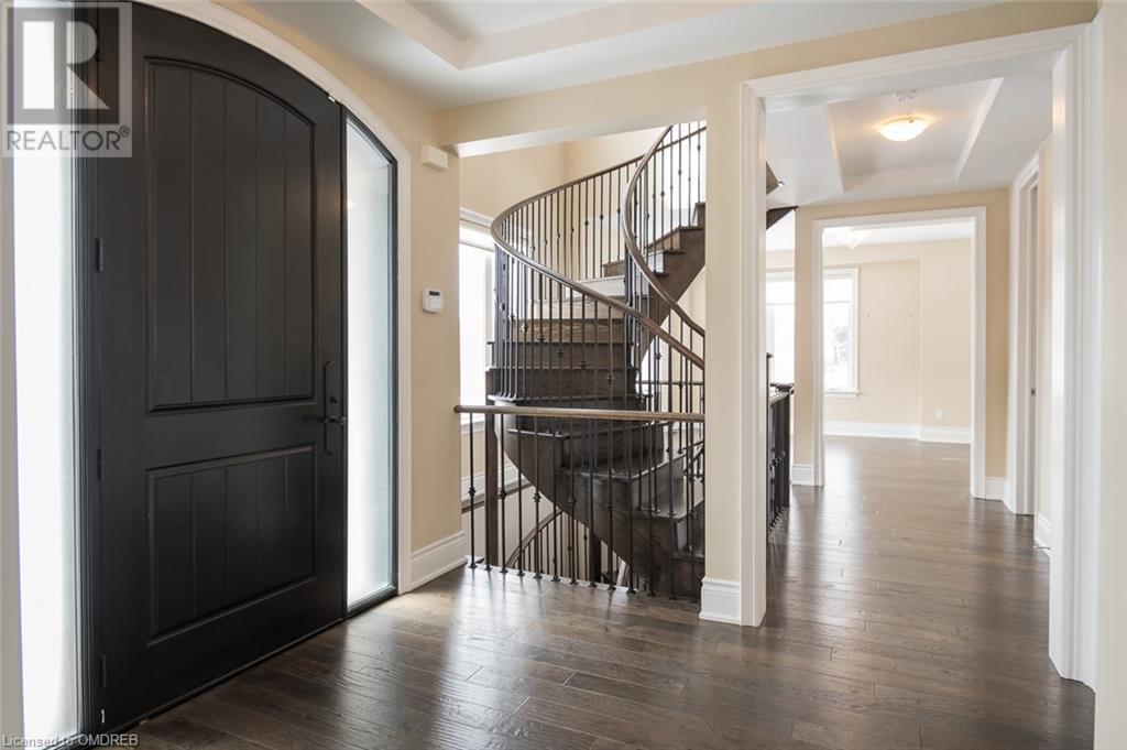 2163 Vineland Crescent, Oakville, Ontario  L6H 0J6 - Photo 3 - 40535201