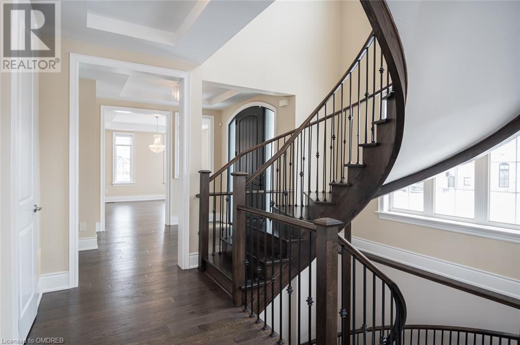 2163 Vineland Crescent, Oakville, Ontario  L6H 0J6 - Photo 5 - 40535201