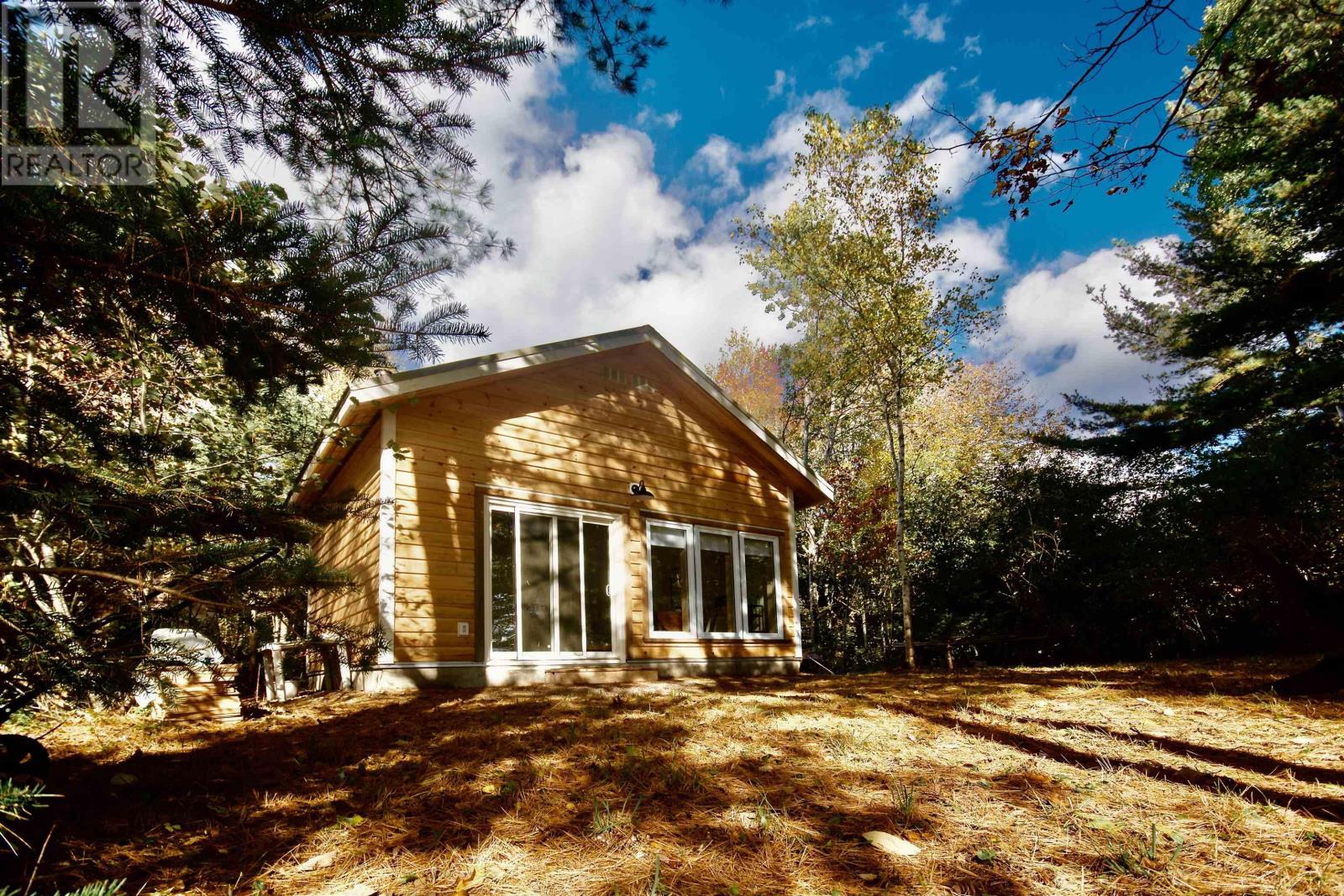 200 Old Kettle Road, Mill Village, Nova Scotia B0J 2H0 (26191004) Red