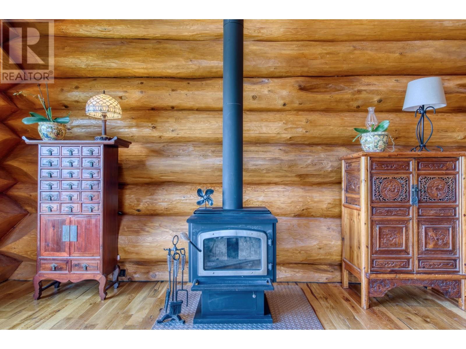 5895 Skookumchuk Road, Sechelt, British Columbia  V7Z 0E1 - Photo 24 - R2850100