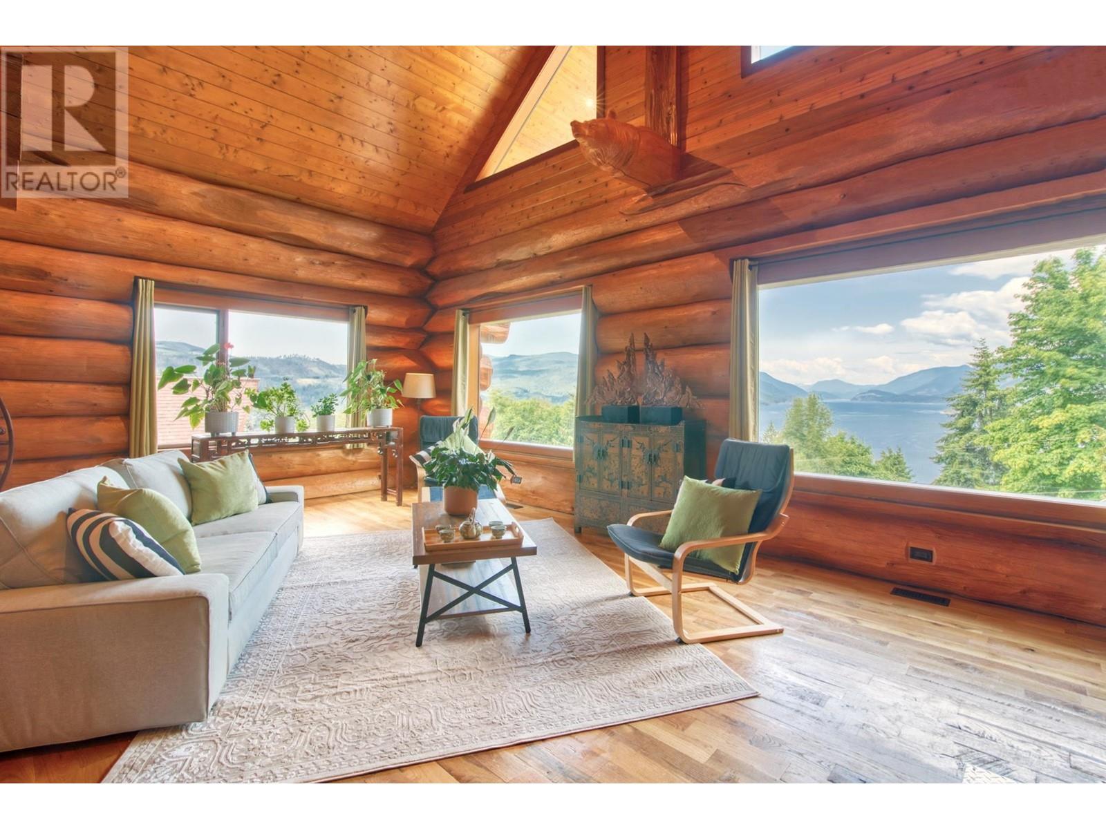 5895 Skookumchuk Road, Sechelt, British Columbia  V7Z 0E1 - Photo 27 - R2850100