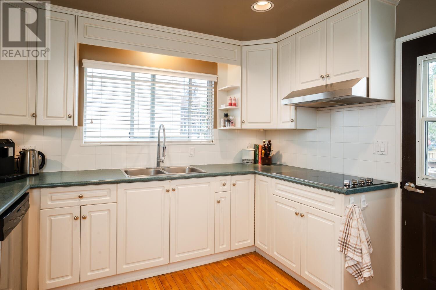 1353 Enderby Avenue, Delta, British Columbia  V4L 1S4 - Photo 8 - R2850142