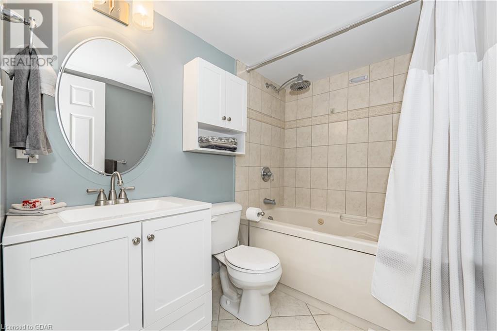 300 Keats Way Unit# 102, Waterloo, Ontario  N2L 6E6 - Photo 20 - 40540780