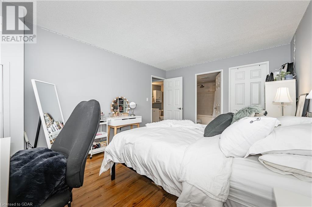 300 Keats Way Unit# 102, Waterloo, Ontario  N2L 6E6 - Photo 21 - 40540780