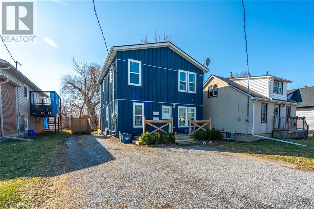 12 Inglewood Road, St. Catharines, Ontario  L2P 2C4 - Photo 1 - 40541418