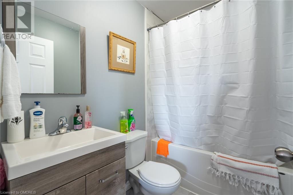 12 Inglewood Road, St. Catharines, Ontario  L2P 2C4 - Photo 14 - 40541418