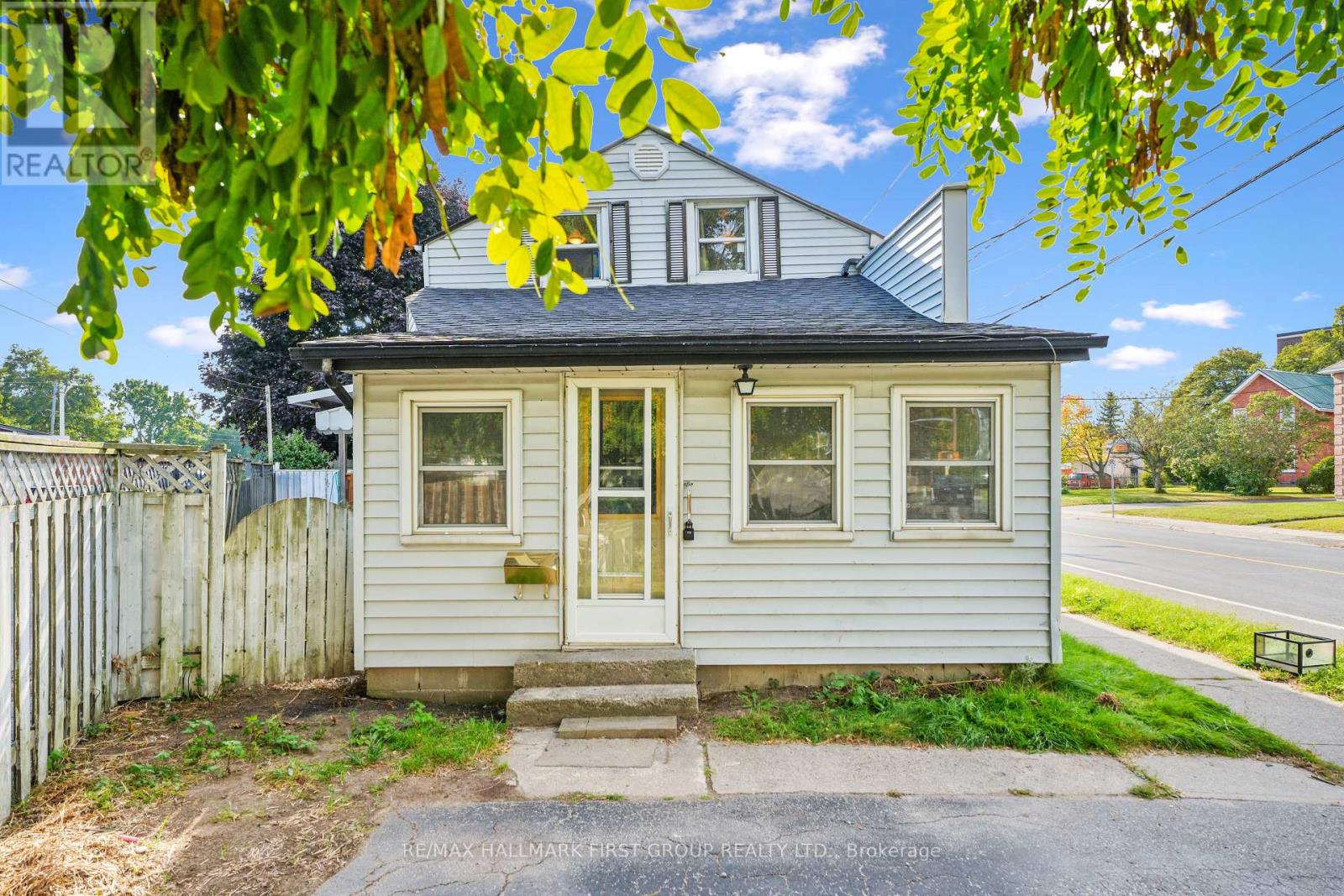 267 University Avenue W, Cobourg, Ontario  K9A 2H8 - Photo 1 - X8070996