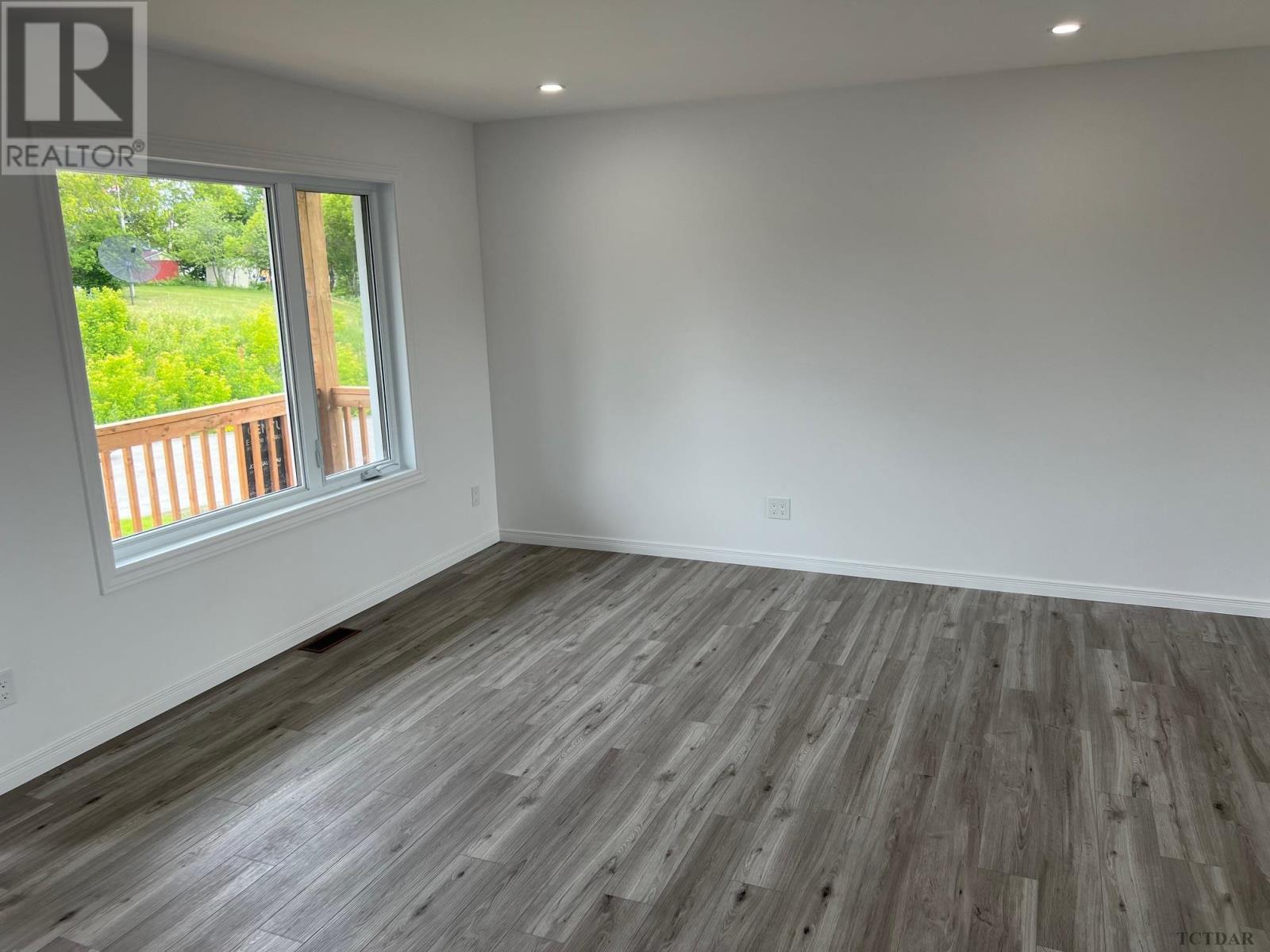134 Lorne, Temiskaming Shores, Ontario  P0J 1P0 - Photo 10 - TM240174