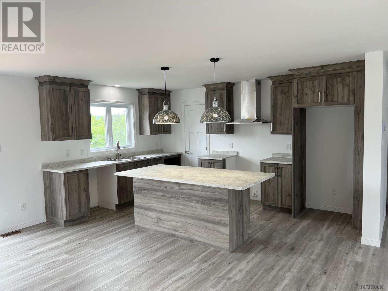 134 Lorne, Temiskaming Shores, Ontario  P0J 1P0 - Photo 7 - TM240174