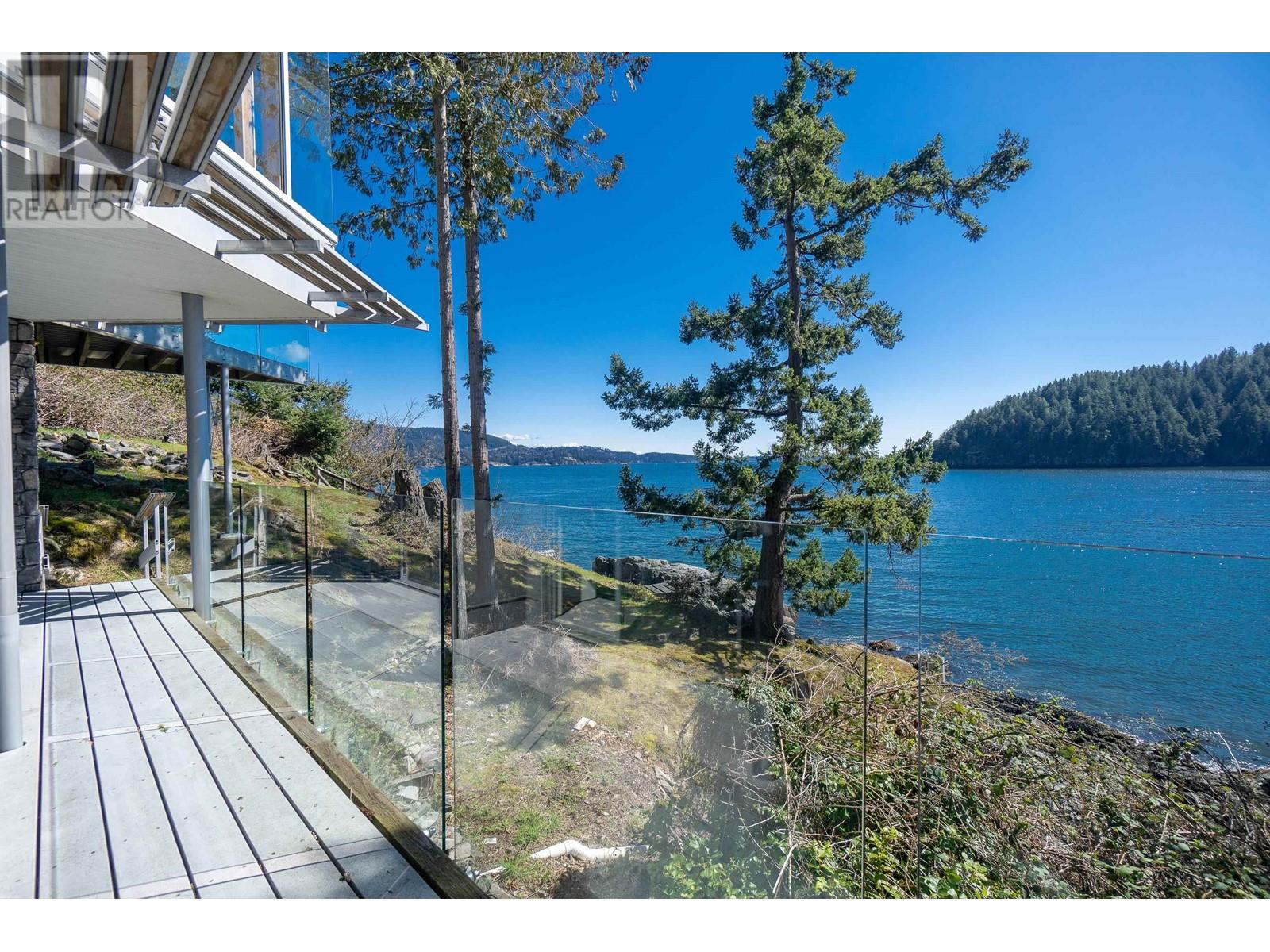 295 Robert Road, Bowen Island, British Columbia  V0N 1G1 - Photo 3 - R2850179
