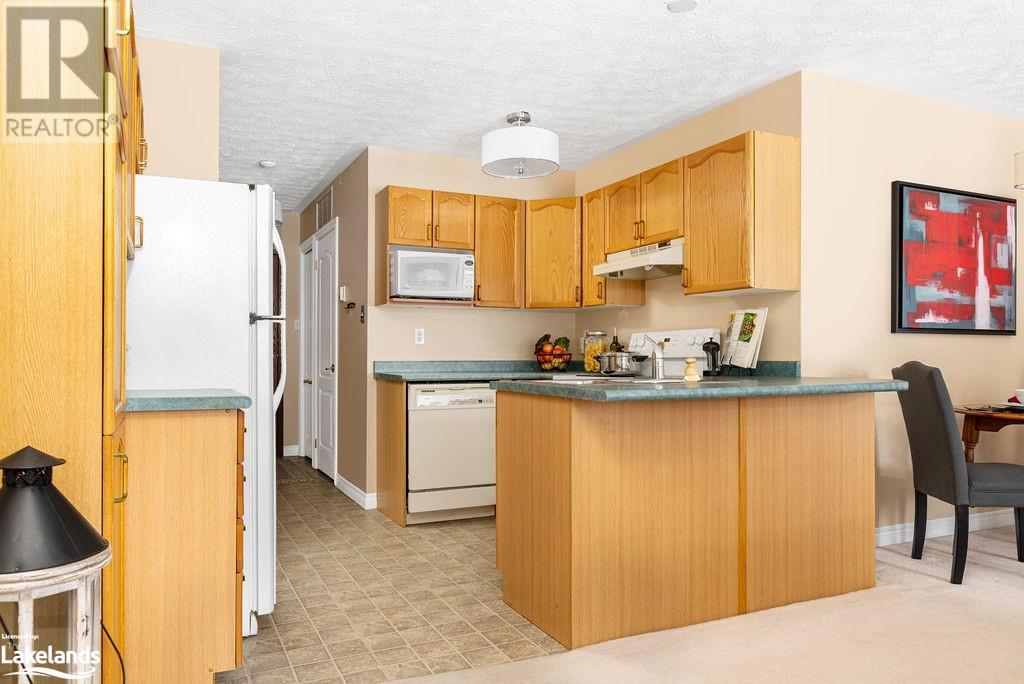 35 Dairy Lane Unit# 206, Huntsville, Ontario  P1H 2L8 - Photo 6 - 40539831