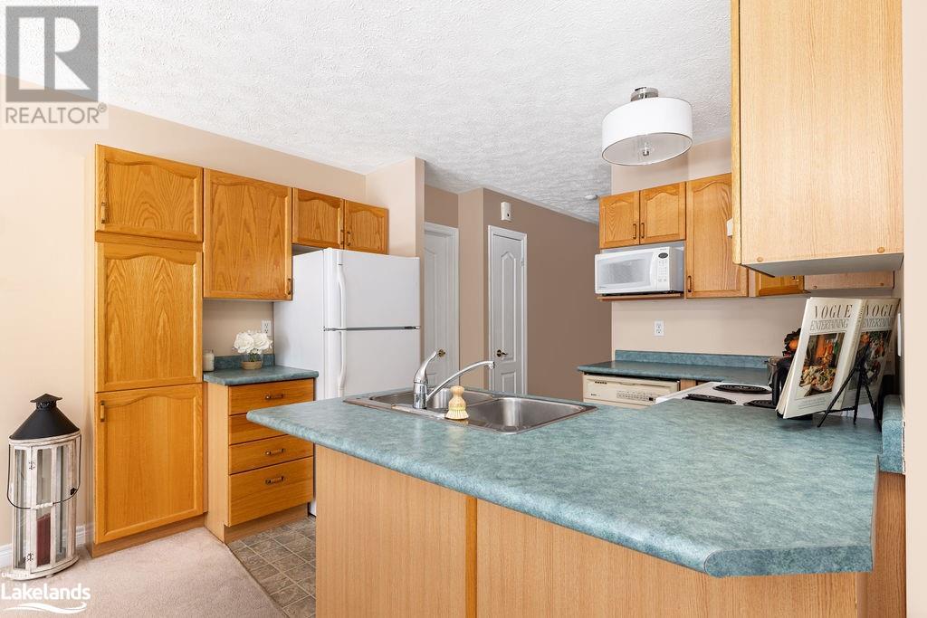 35 Dairy Lane Unit# 206, Huntsville, Ontario  P1H 2L8 - Photo 8 - 40539831