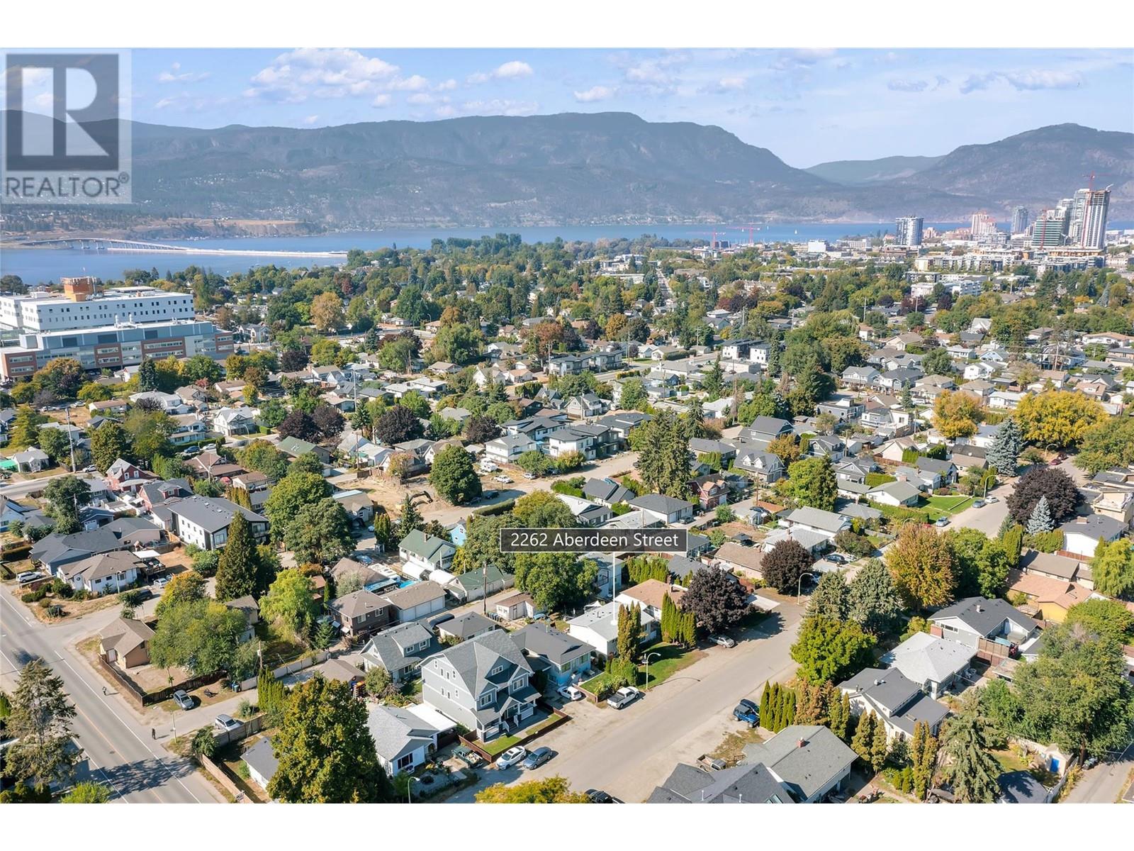 2262 Aberdeen Street N Kelowna