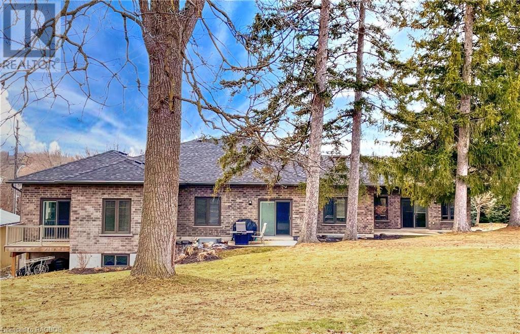49 Mcgivern Street W, Walkerton, Ontario  N0G 2V0 - Photo 11 - 40541373