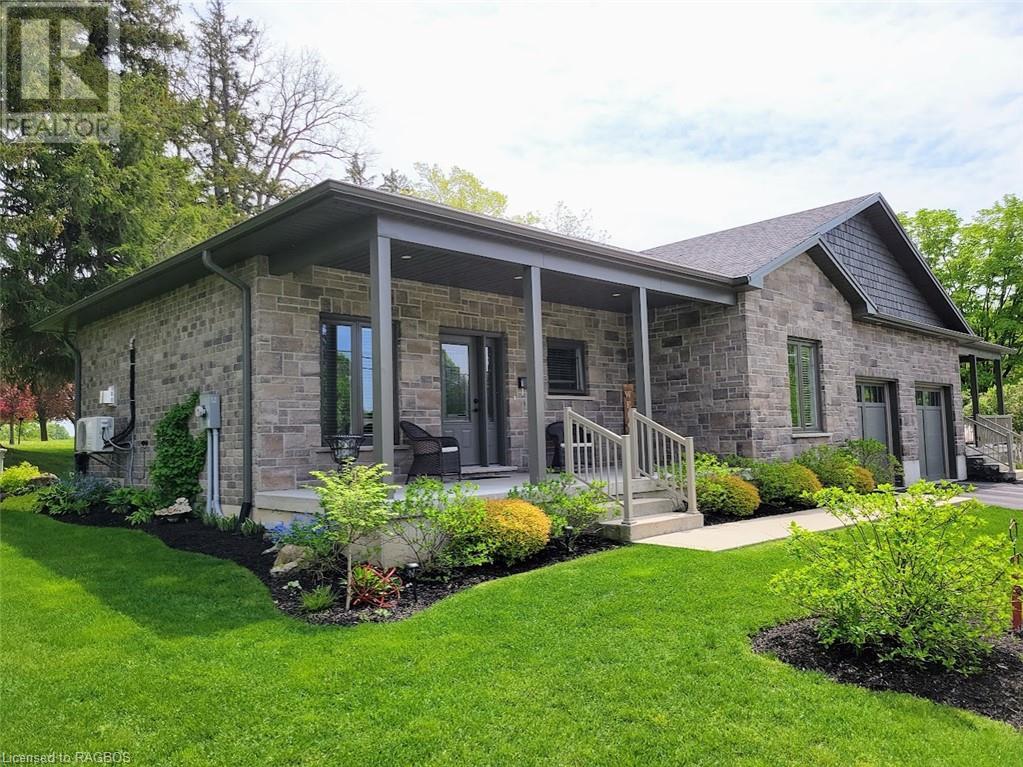 49 Mcgivern Street W, Walkerton, Ontario  N0G 2V0 - Photo 3 - 40541373