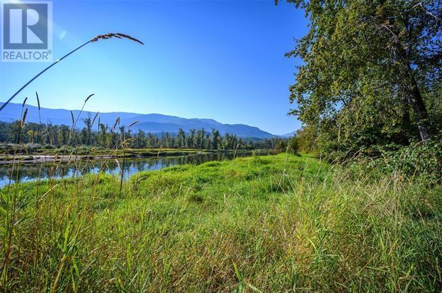 1660 Enderby Mabel Lake Road Enderby