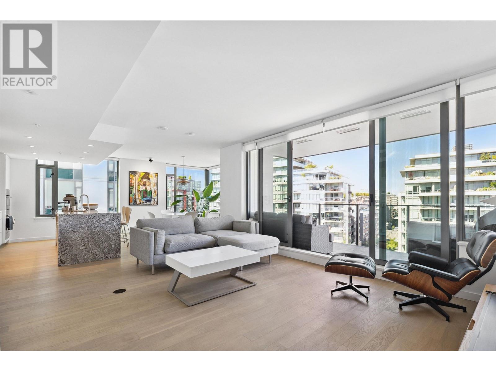 903 1678 Pullman Porter Street, Vancouver, British Columbia  V6A 0H4 - Photo 2 - R2850302