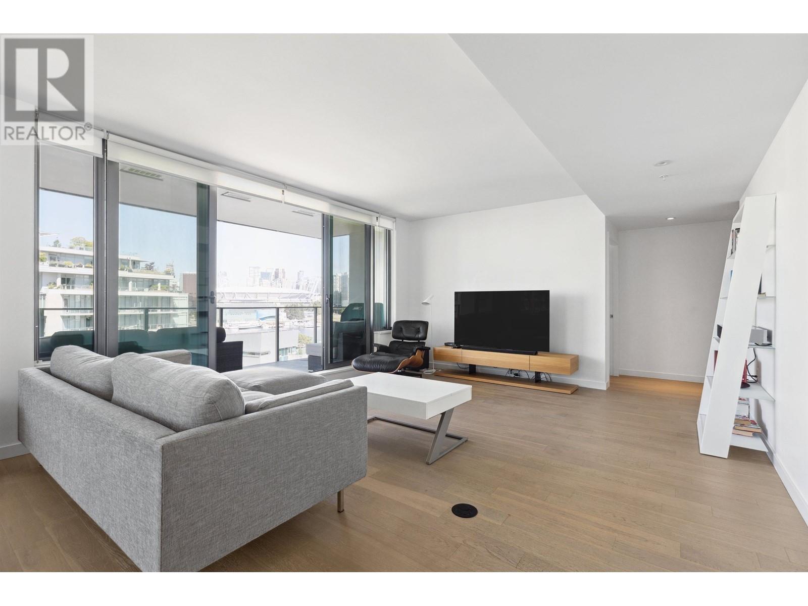 903 1678 Pullman Porter Street, Vancouver, British Columbia  V6A 0H4 - Photo 3 - R2850302
