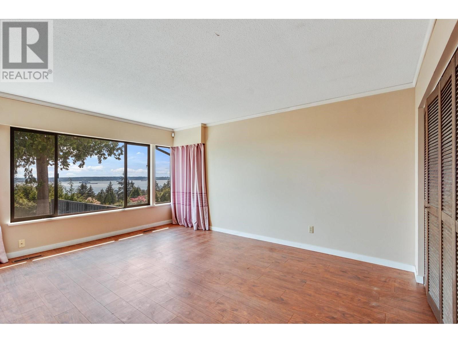 1915 12th Street, West Vancouver, British Columbia  V7S 2T1 - Photo 17 - R2850280