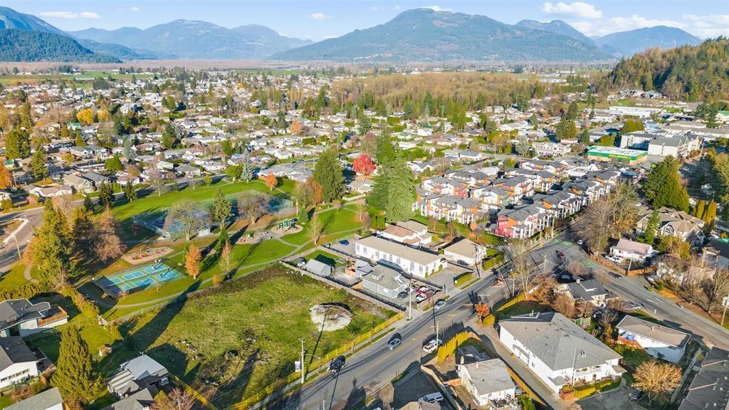 46549 Yale Road, Chilliwack, British Columbia  V2P 2R6 - Photo 6 - C8057224