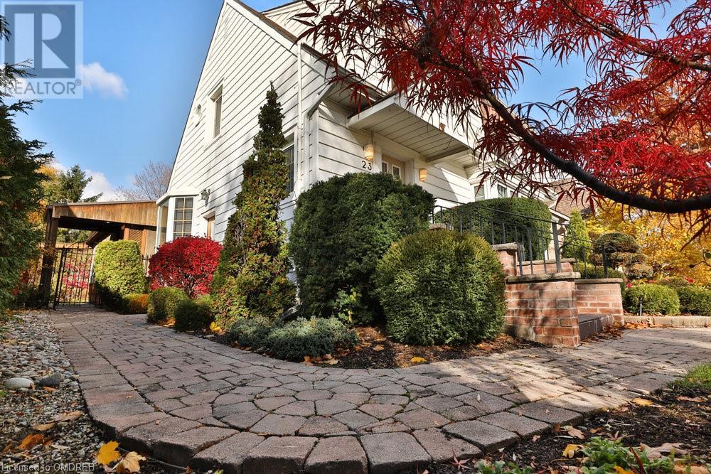 23 Highland Road, Oakville, Ontario  L6K 1S6 - Photo 2 - 40540144