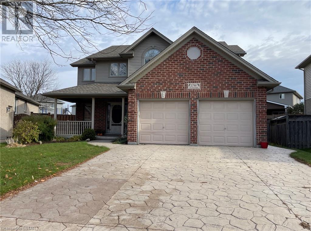 <h3>$3,200<small> Monthly</small></h3><p>1746 Estevan Road, London, Ontario</p>