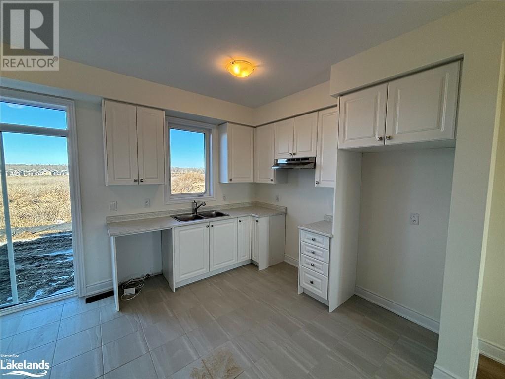 15 Carriage Lane, Wasaga Beach, Ontario  L9Z 0L8 - Photo 6 - 40540043