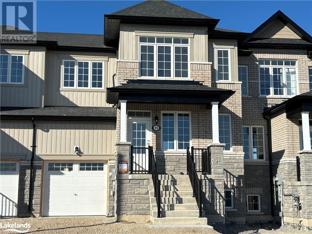 15 Carriage Lane, Wasaga Beach, Ontario  L9Z 0L8 - Photo 2 - 40540043