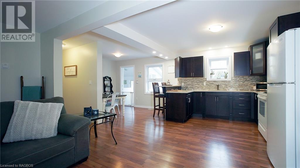 740 20th Street W, Owen Sound, Ontario  N4K 4E2 - Photo 11 - 40538183
