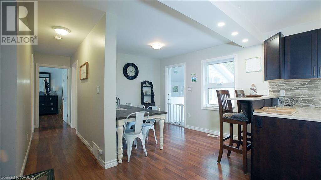 740 20th Street W, Owen Sound, Ontario  N4K 4E2 - Photo 14 - 40538183