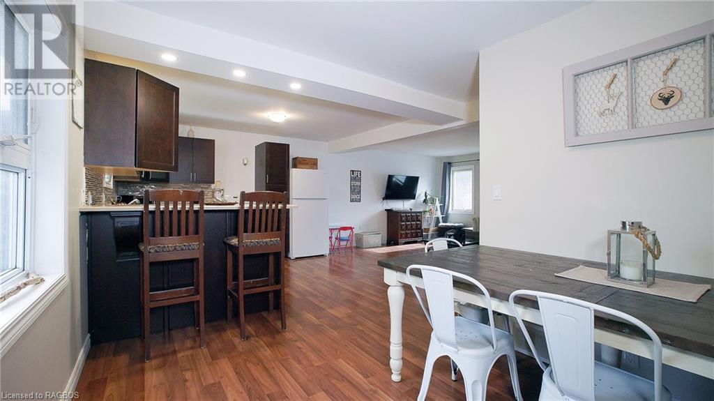740 20th Street W, Owen Sound, Ontario  N4K 4E2 - Photo 15 - 40538183