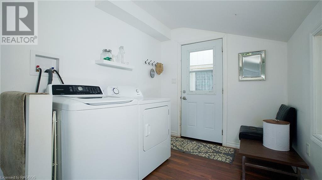 740 20th Street W, Owen Sound, Ontario  N4K 4E2 - Photo 19 - 40538183