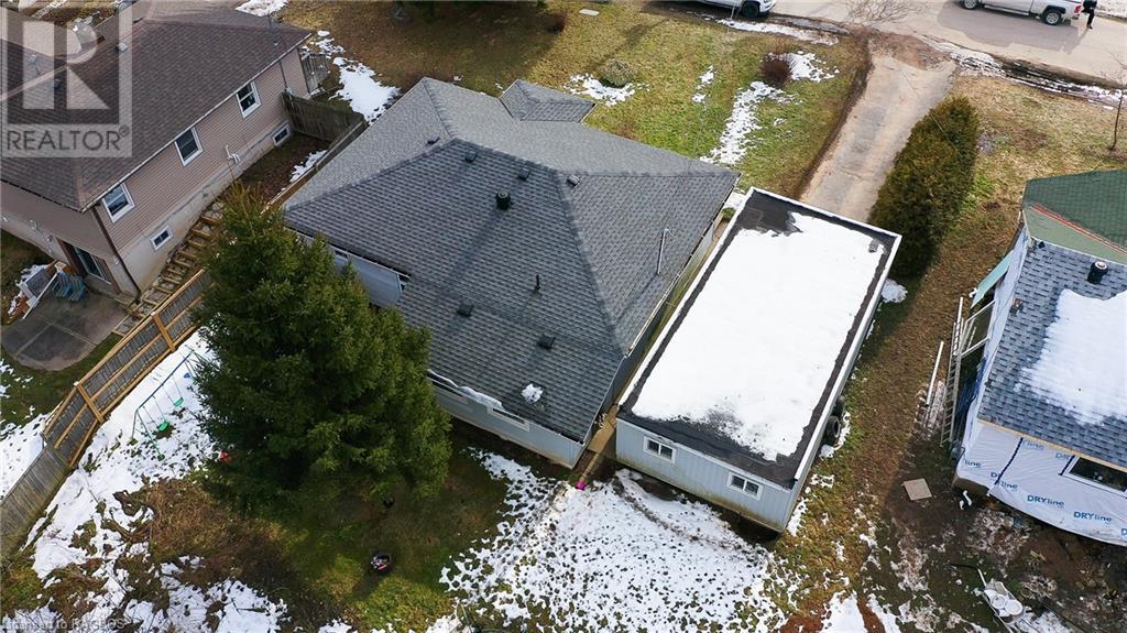 740 20th Street W, Owen Sound, Ontario  N4K 4E2 - Photo 28 - 40538183