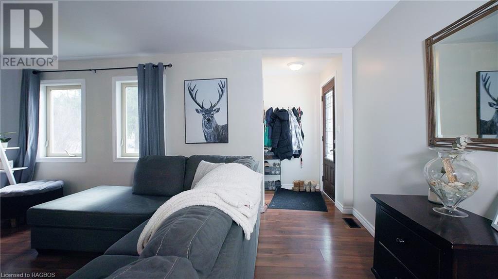 740 20th Street W, Owen Sound, Ontario  N4K 4E2 - Photo 6 - 40538183