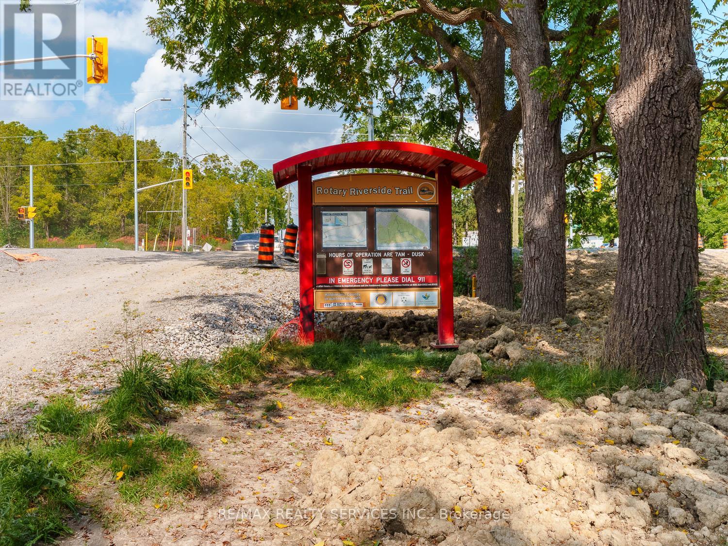 33 Larry Crescent, Haldimand, Ontario  N3W 0B4 - Photo 40 - X8073082