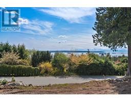 1915 12TH STREET, west vancouver, British Columbia
