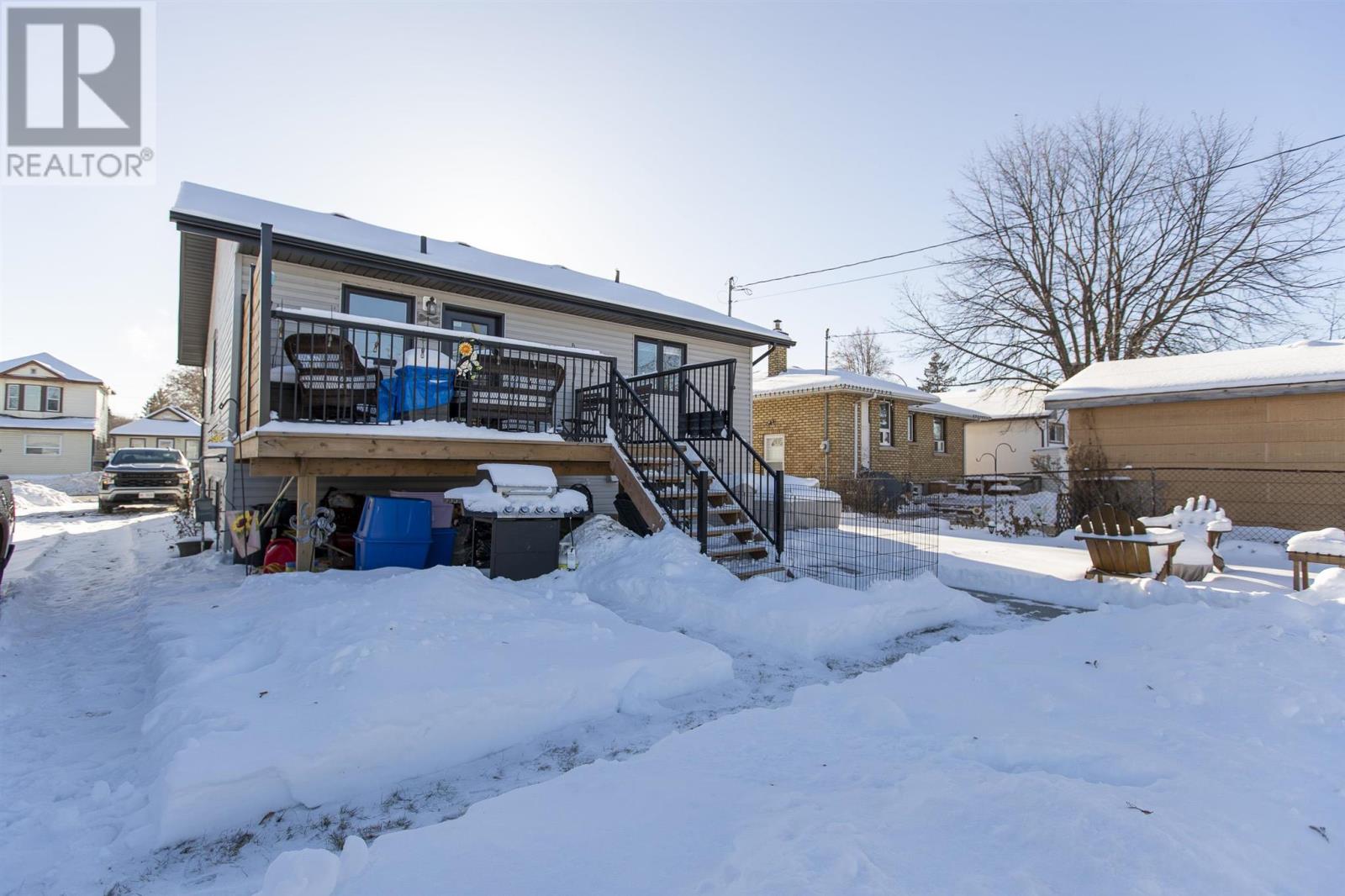 1109 Frederica St W, Thunder Bay, Ontario  P7E 3Y1 - Photo 48 - TB240087