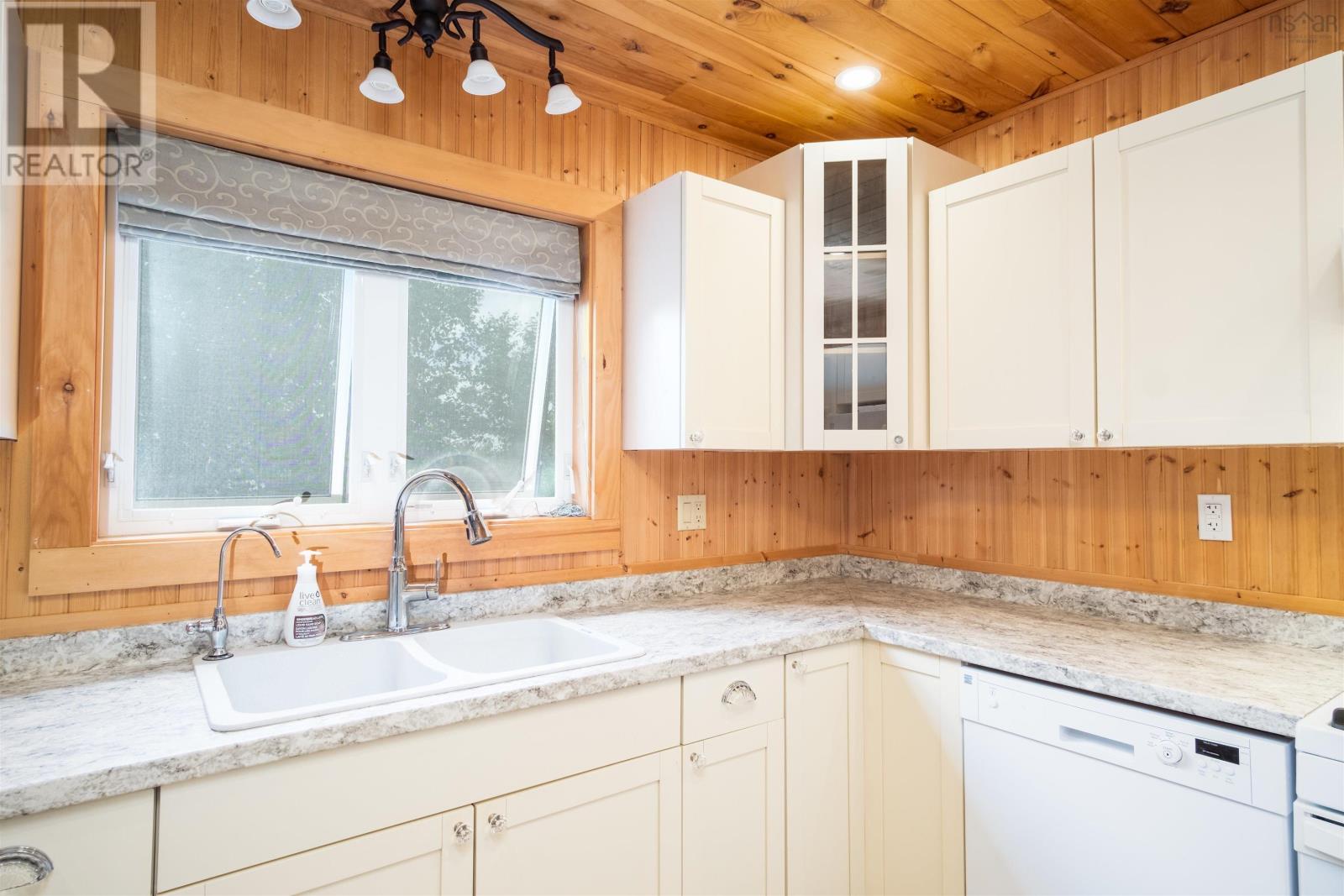 395 2811 Highway 395, East Lake Ainslie, Nova Scotia  B0E 3M0 - Photo 6 - 202402893