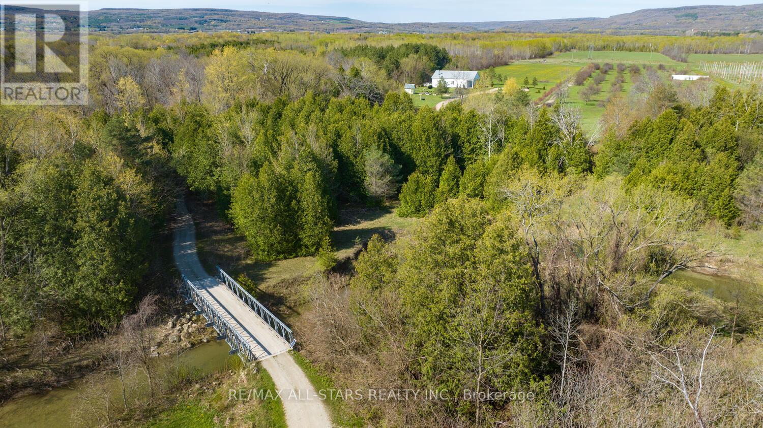 4082 County Road 124, Clearview, Ontario  L0M 1P0 - Photo 4 - S8073476