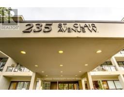 #405 -235 ST CLAIR AVE W