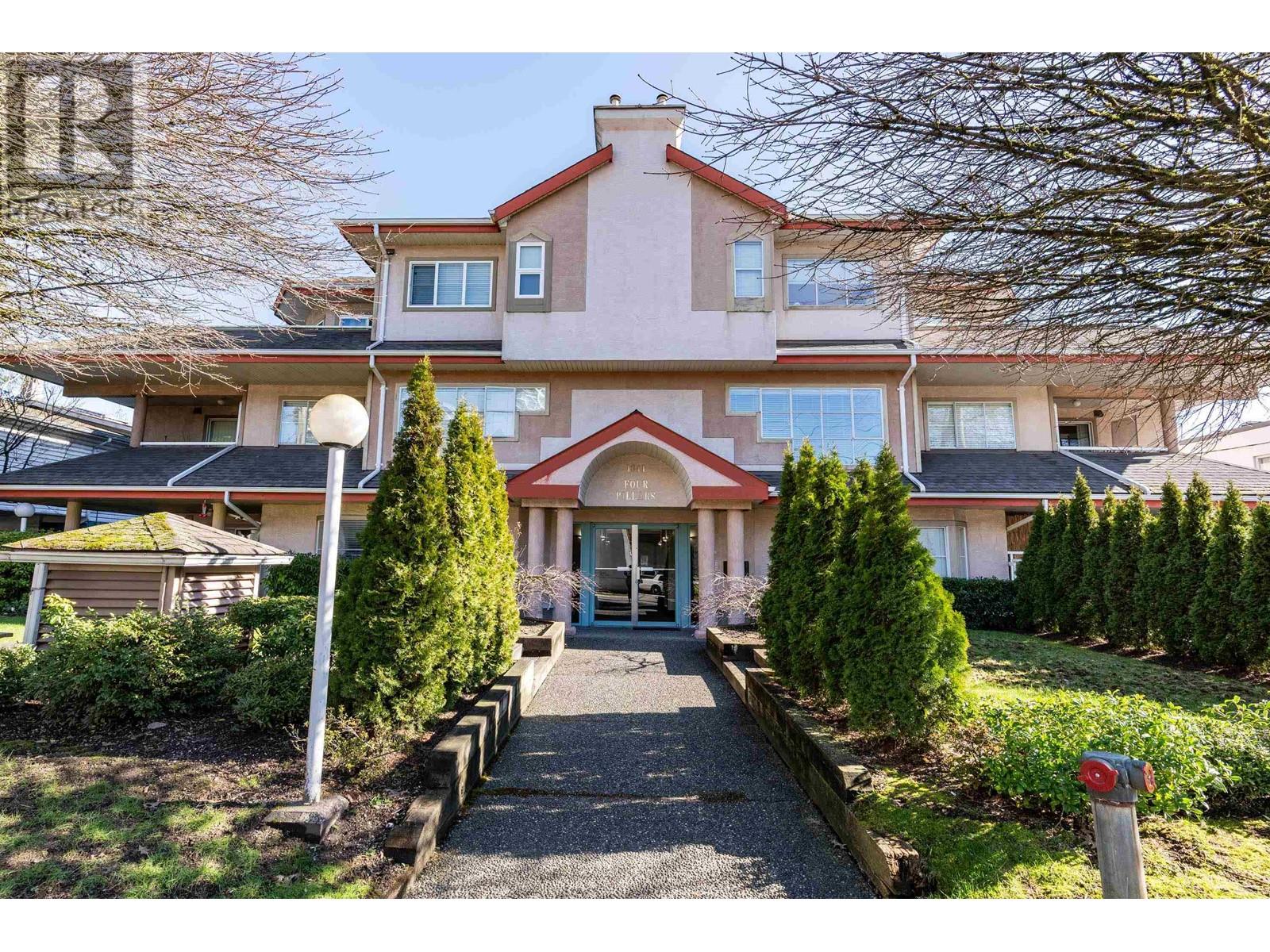 201 1644 Mcguire Avenue, North Vancouver, British Columbia  V7P 3B1 - Photo 1 - R2850222