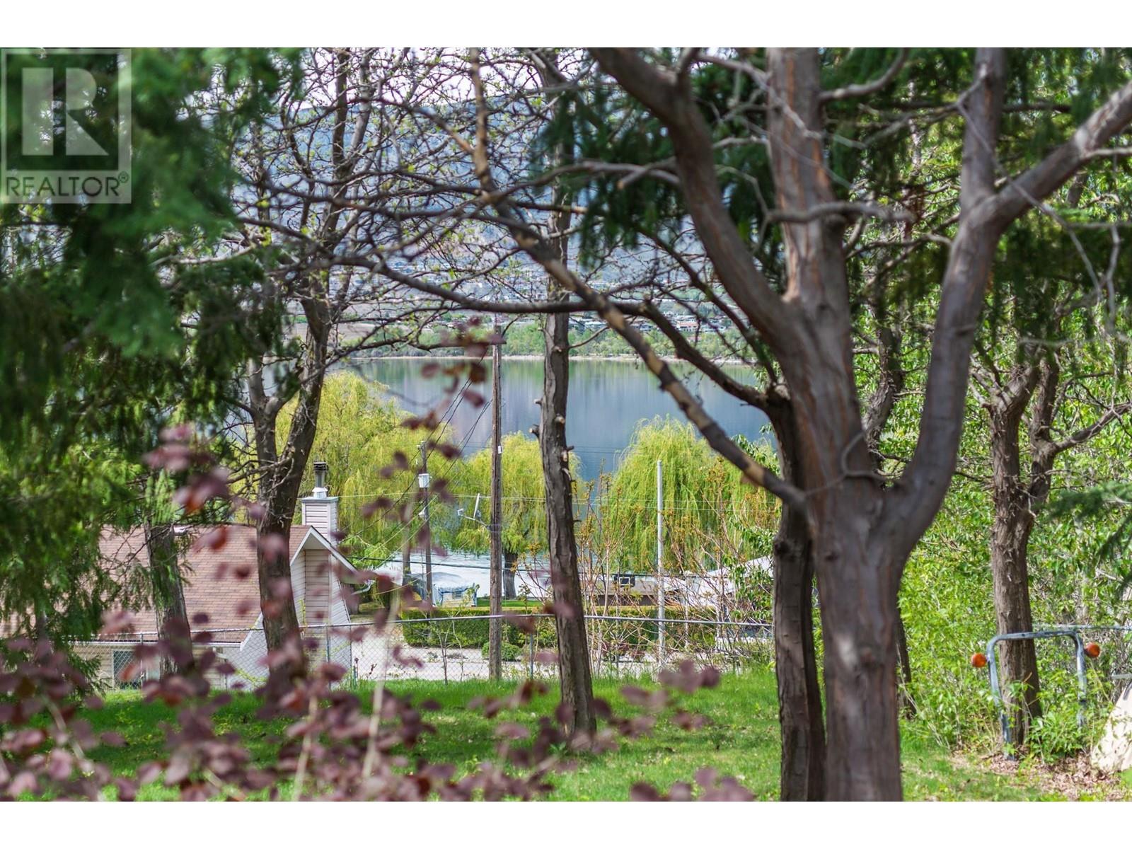 16 Chardonnay Court, Osoyoos, British Columbia  V0H 1V6 - Photo 9 - 10302570