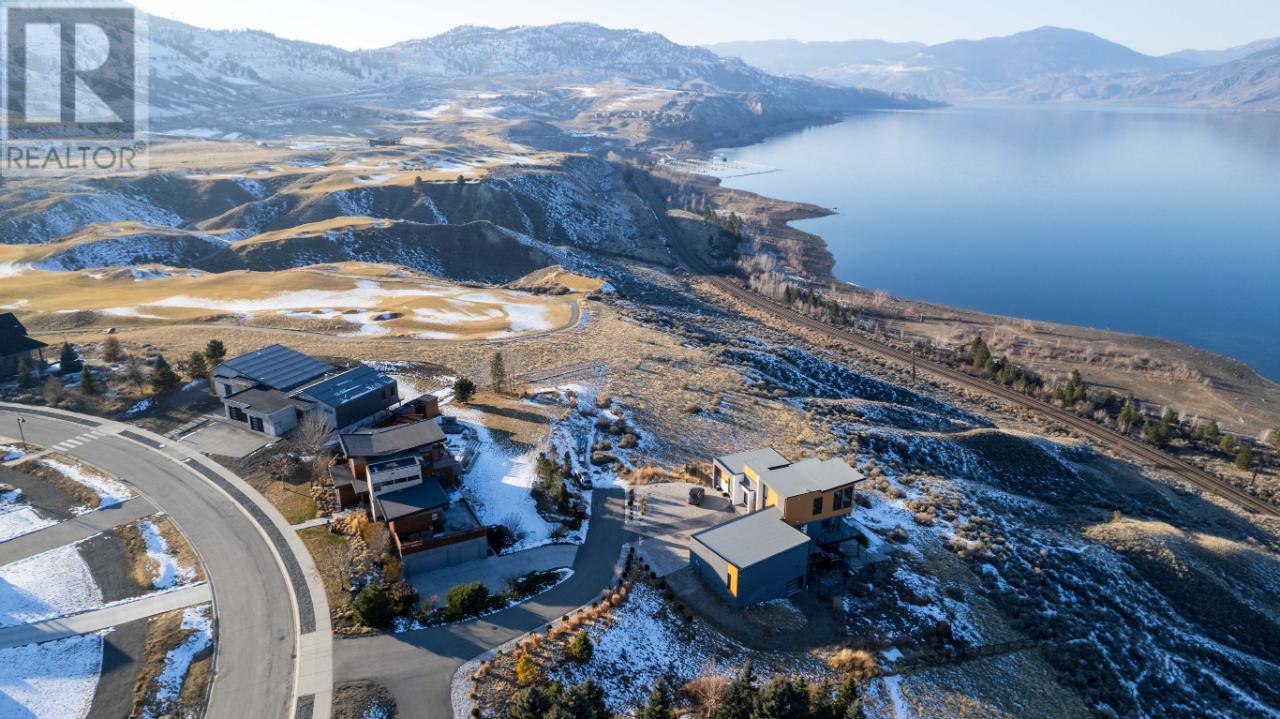 300 Rue Cheval Noir, Tobiano, British Columbia  V1S 0B3 - Photo 11 - 176758